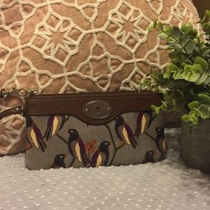 Fossil bird wristlet cardholder